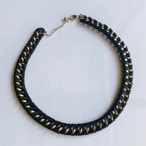 Black lace and gold chainlink necklace one size